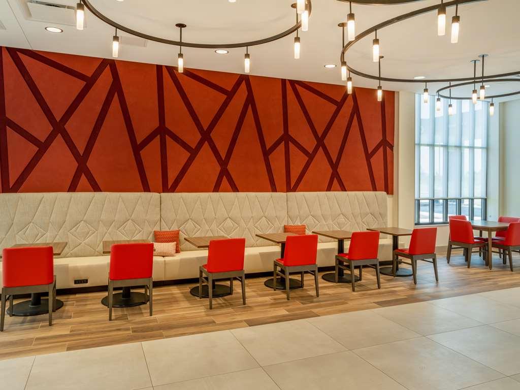 Hilton Garden Inn Jeffersonville Louisville North מראה פנימי תמונה