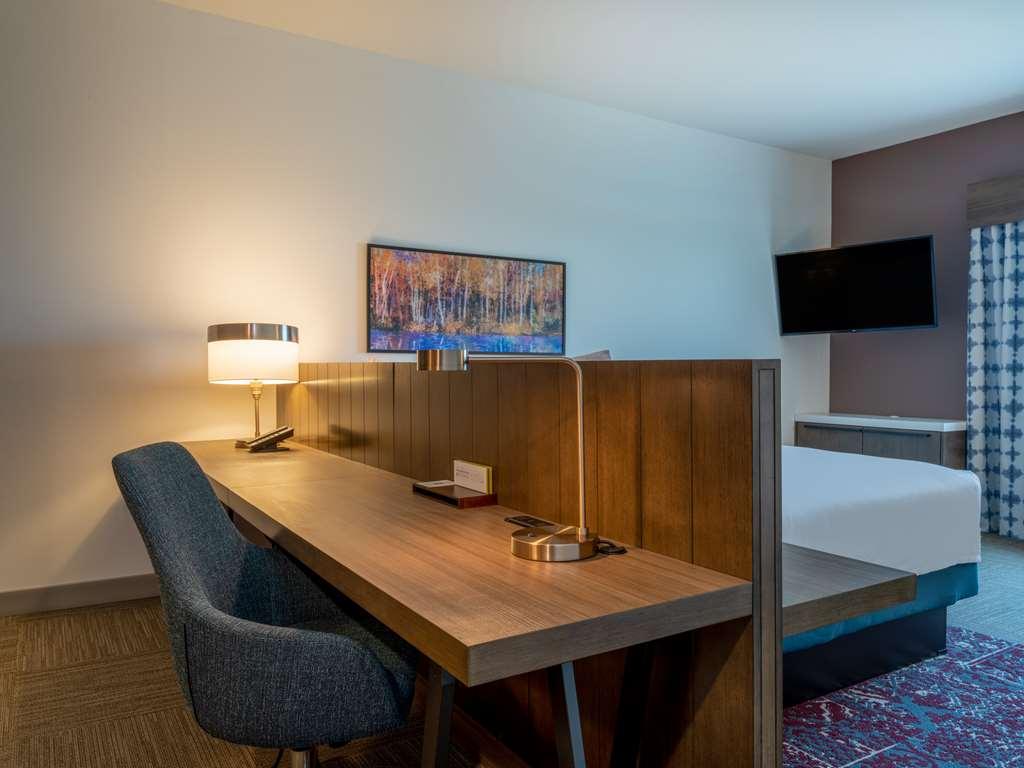 Hilton Garden Inn Jeffersonville Louisville North חדר תמונה