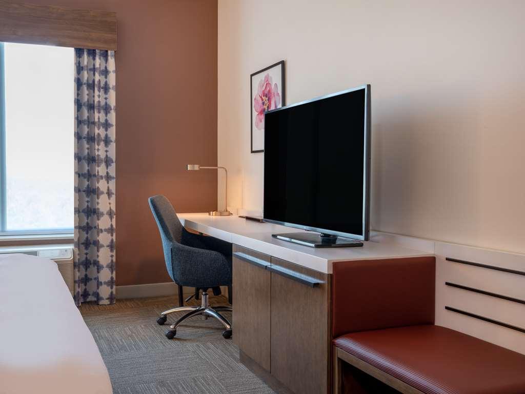 Hilton Garden Inn Jeffersonville Louisville North חדר תמונה