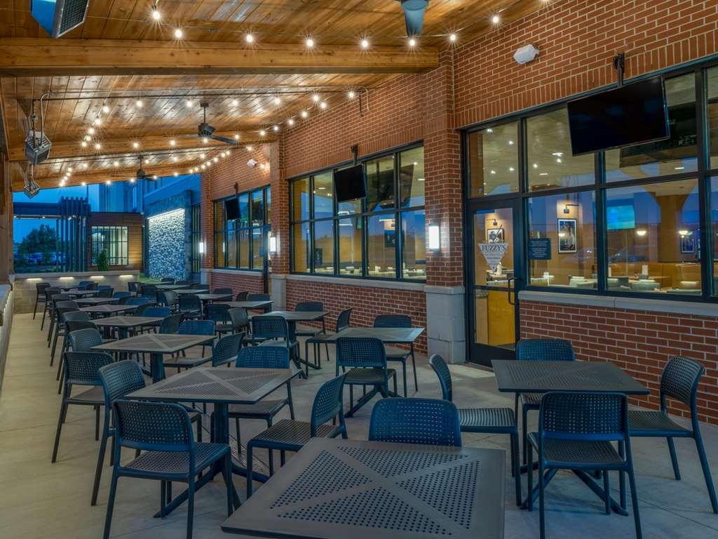 Hilton Garden Inn Jeffersonville Louisville North מסעדה תמונה